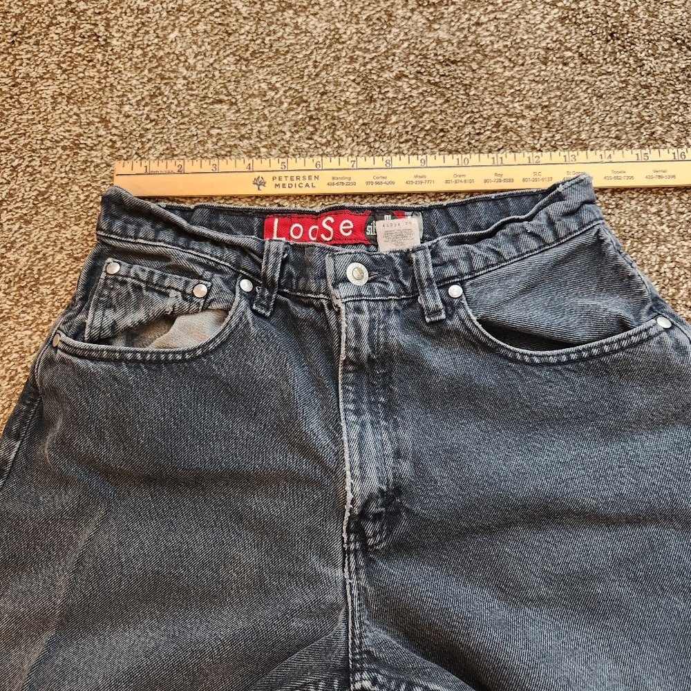 Vintage Levi Loose Silver Tab Jean Shorts Size 9/10 - Picture 4 of 6